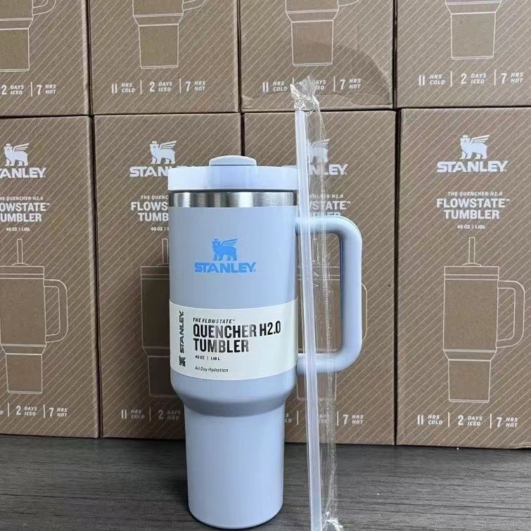 Stanley Cup Quencher H2.0 Tumbler